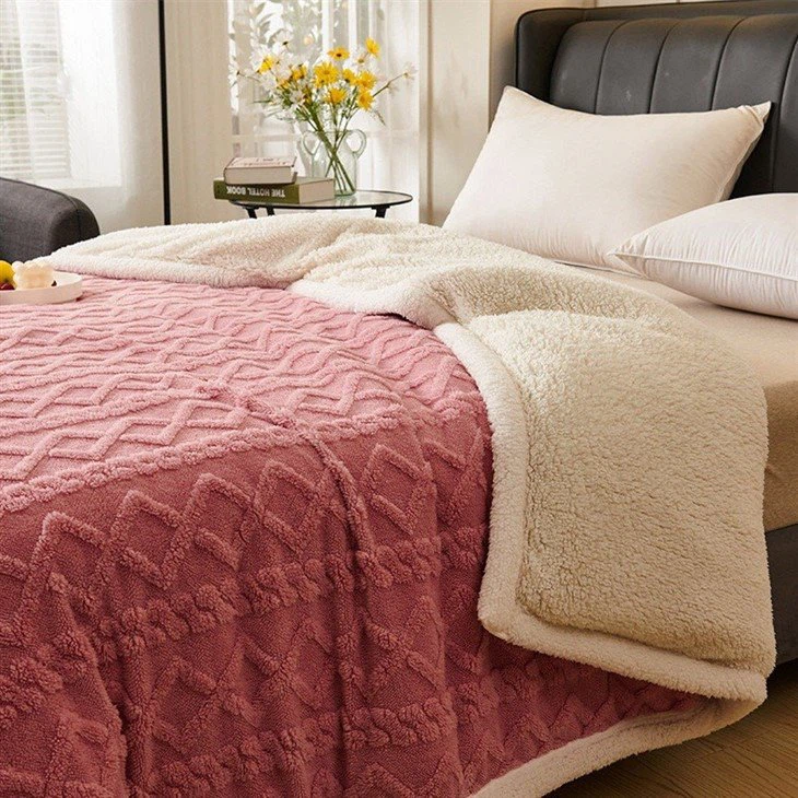 sherpa blanket for bed